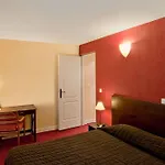 Hotel L'ouest 3*