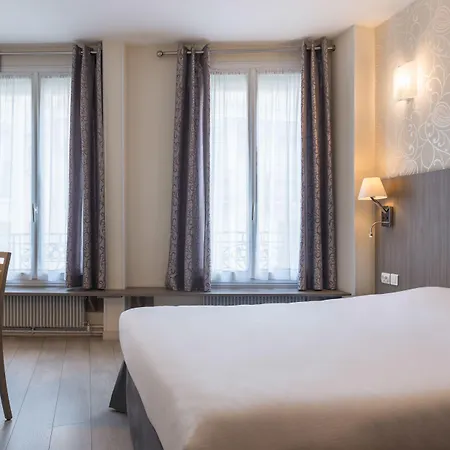 Hotel L'ouest 3*