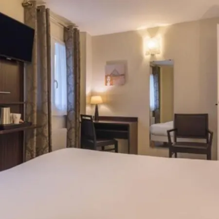Hotel L'ouest 3*