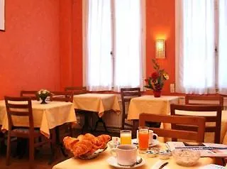 L'ouest Hotel Paris