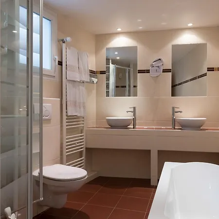 L'ouest Hotel Paris