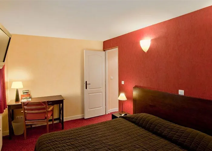 Hotel L'ouest 3*